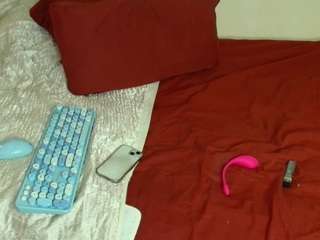 cherrywhisperr webcam model stream image