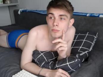 cute_oliver webcam model stream image