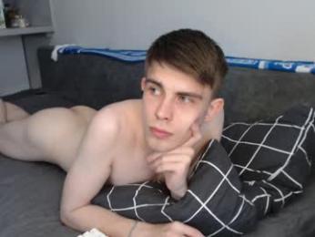 cute_oliver webcam model stream image