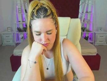 SofiiDarling webcam model stream image