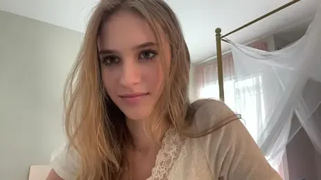 LynellMilleson webcam model stream image