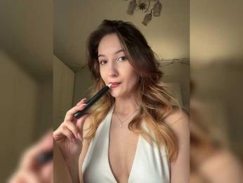 -Lana-Chester- webcam bongacams model stream image