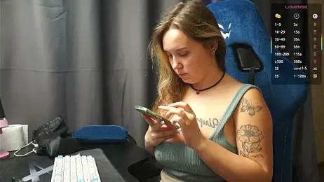 Sandra_SW_ webcam model stream image