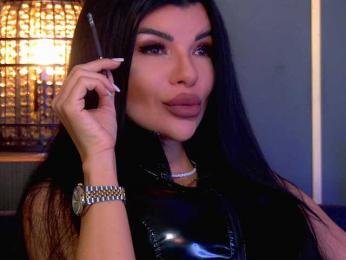 EleniaDevons webcam bongacams model stream image