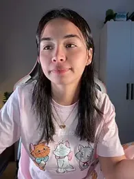 Adriennesexxx webcam model stream image