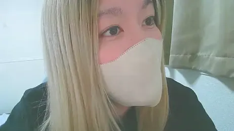 Remi_official webcam model stream image