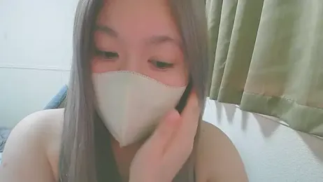 Remi_official webcam model stream image