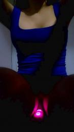 Moon6744 webcam model stream image