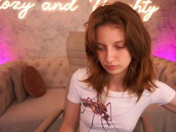 CuteeFoxy webcam model stream image