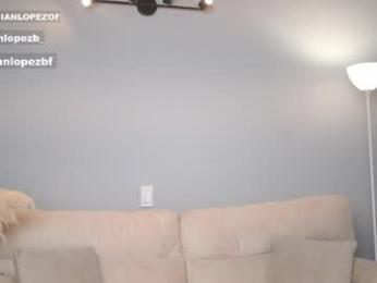 _cristianlopez webcam model stream image