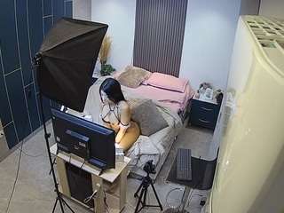 voyeurcam-casa-salsa-bedroom-8 webcam camsoda model stream image