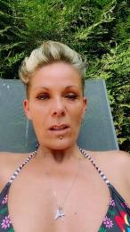 missfreya_bzh webcam cam4 model stream image