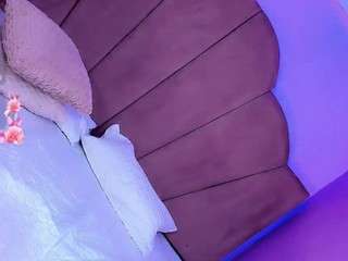 evaamooree webcam model stream image