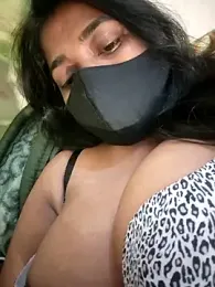 raniji-133 webcam model stream image