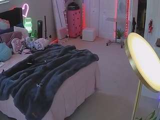 voyeurcam-house-charleys-room webcam camsoda model stream image