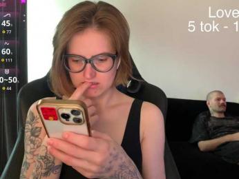 Sexy-Sweets webcam model stream image