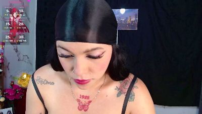 Sari__ webcam model stream image