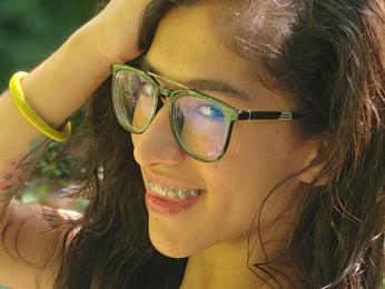 AlenaHorizon webcam model stream image