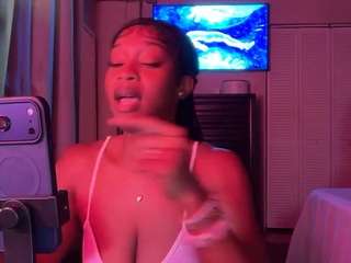 iluvsaffire-bleu webcam camsoda model stream image