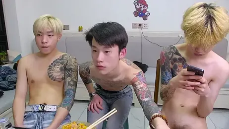 Chili-001 webcam stripchat model stream image