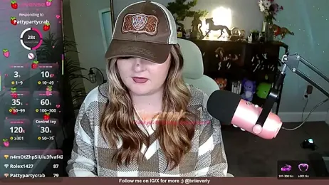 Briieverly webcam stripchat model stream image