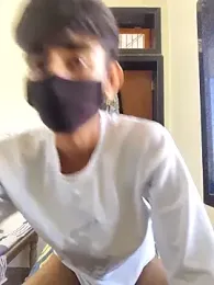 its_coco72 webcam model stream image