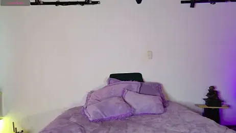 Juana_777 webcam stripchat model stream image