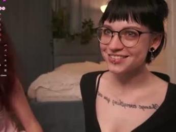 little_poetry webcam chaturbate model stream image