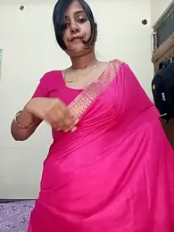 Miss-Riyasingh webcam model stream image