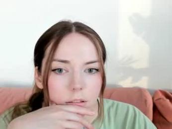 thisisamelia webcam model stream image