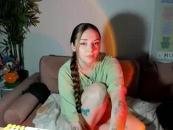 thisisamelia webcam model stream image