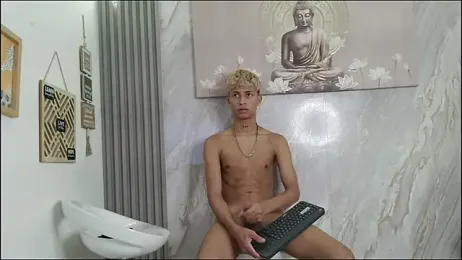 EMPIRE_BOYS1 webcam model stream image