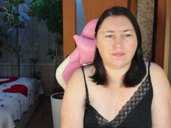 Tatka18111 webcam model stream image
