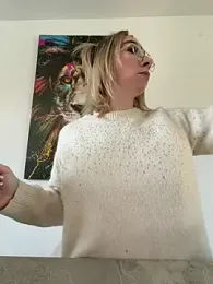 Giuliana_baby webcam model stream image