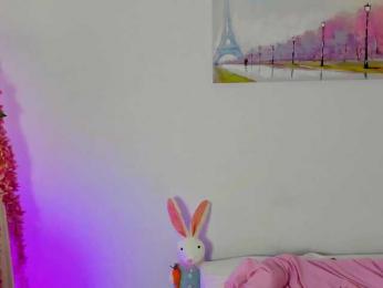 rizzcaprice webcam model stream image