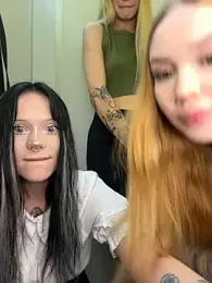 sukidaa webcam model stream image
