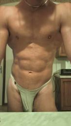 Gil_Hot_ webcam model stream image