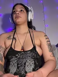 tastylolaaa webcam model stream image