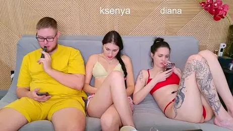 Ksenny webcam model stream image