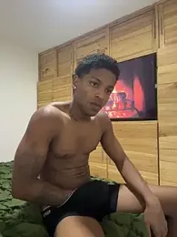 Jhan_Ngg webcam stripchat model stream image