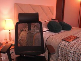 Marie Jonnes webcam model stream image