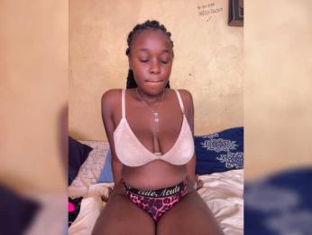 Prettyjazz webcam bongacams model stream image