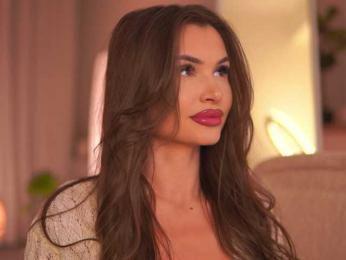 KyssaraPlay webcam bongacams model stream image