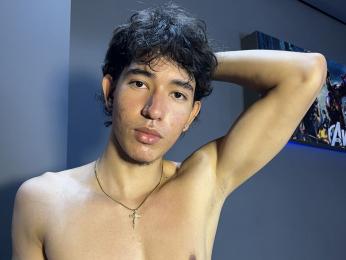 RickFlame webcam model stream image