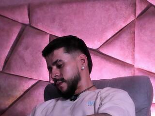 Dick Griffith webcam model stream image