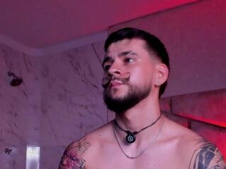 Dick Griffith webcam model stream image