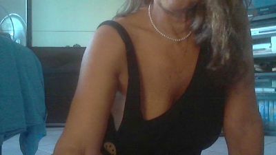 marymonella webcam model stream image