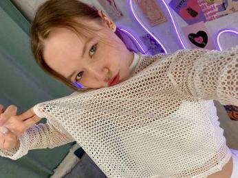 PollyPower webcam model stream image