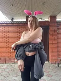 RollingGirls webcam model stream image