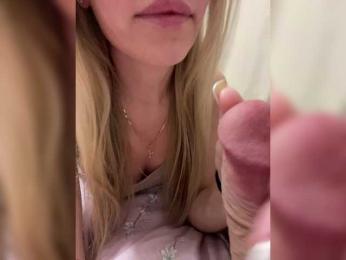 SeregaLia webcam model stream image